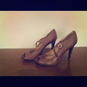 Nine West heels size 9